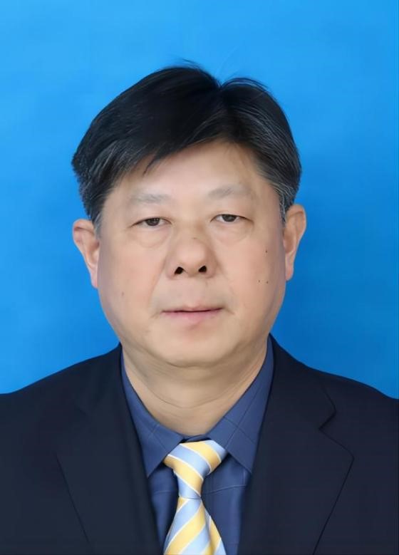 杨.jpg bevictor伟德官网